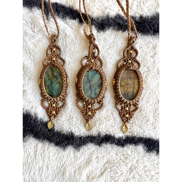 CHOOSE FROM 3! Super FLash Labradorite Hemp Necklace - Picture 8 of 10
